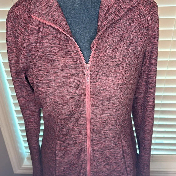 Yogalicious Lux Zip-Up Jacket Size Medium Style JY87241 - Picture 4 of 12
